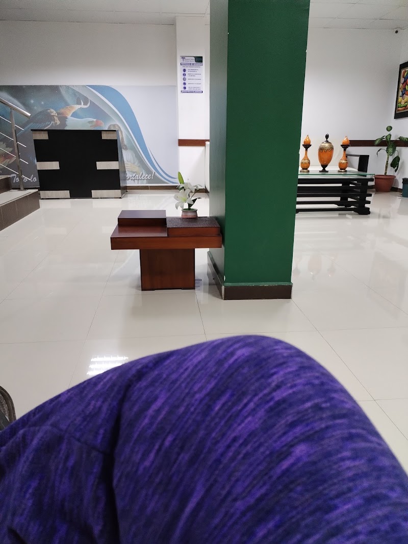Foto de Hospital Enrique Becerra 6